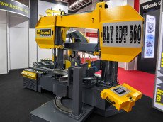 Стрічкопильні верстати KESMAK для різання металу